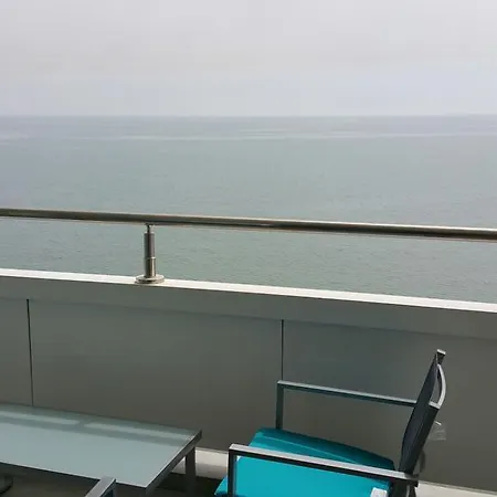 Apartamento Beach Front Flat
